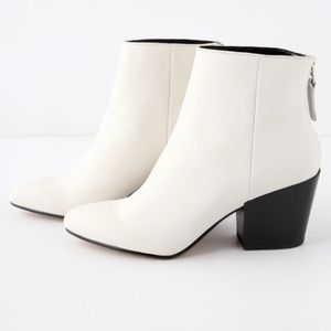 Dolce Vita Coltyn Booties